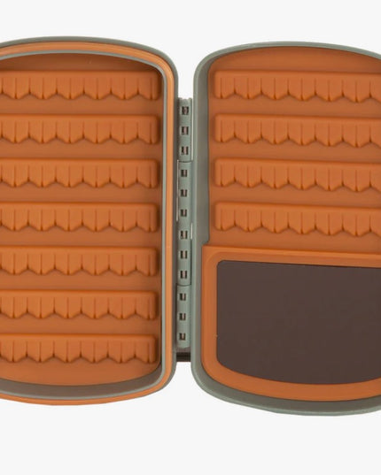 Fishpond Tacky Pescador Magpad Fly Box - Small