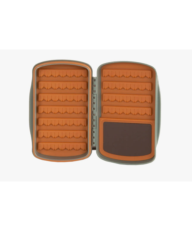 Fishpond Tacky Pescador Magpad Fly Box - Small